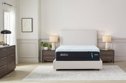 Tempur-Pedic ProAdapt Medium Hybrid Mattress