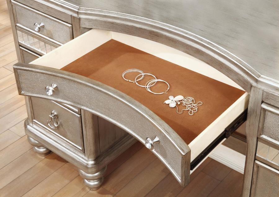 Bling Game - 9-Drawer Vanity Desk - Metallic Platinum