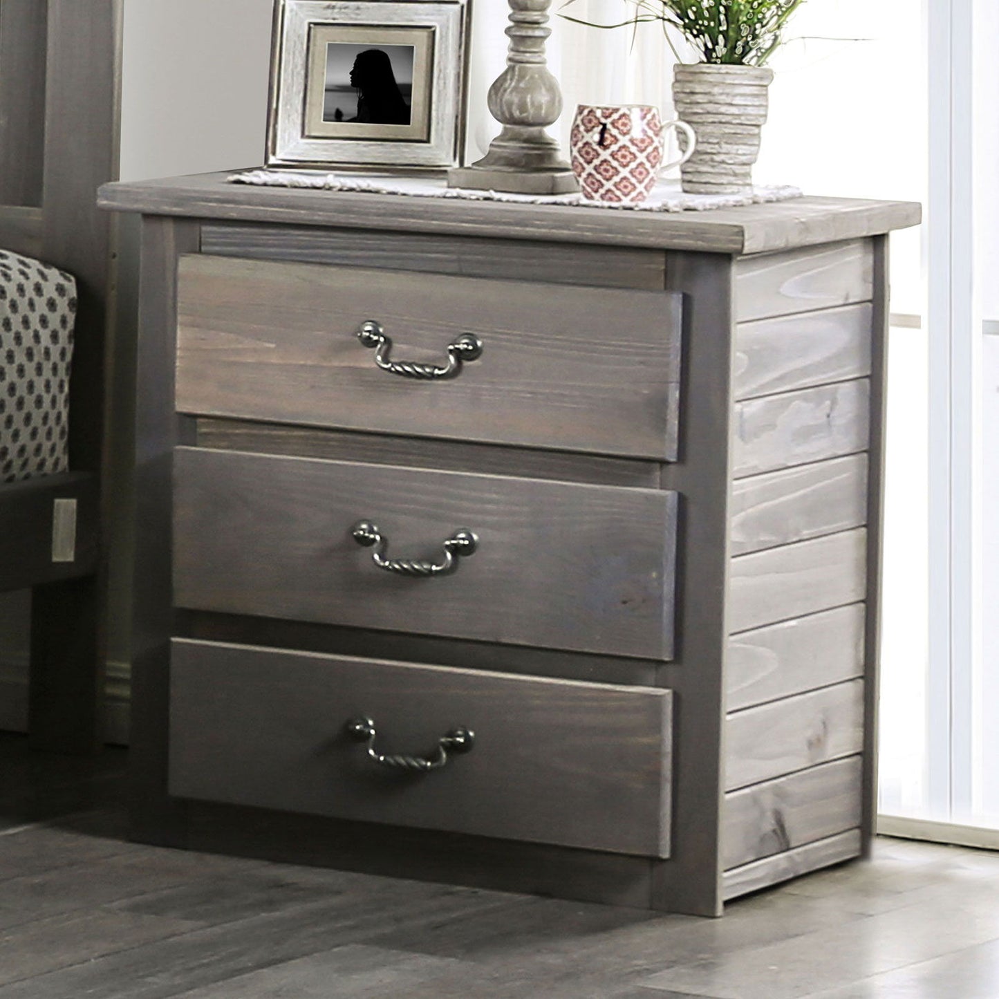 Rockwall - Nightstand