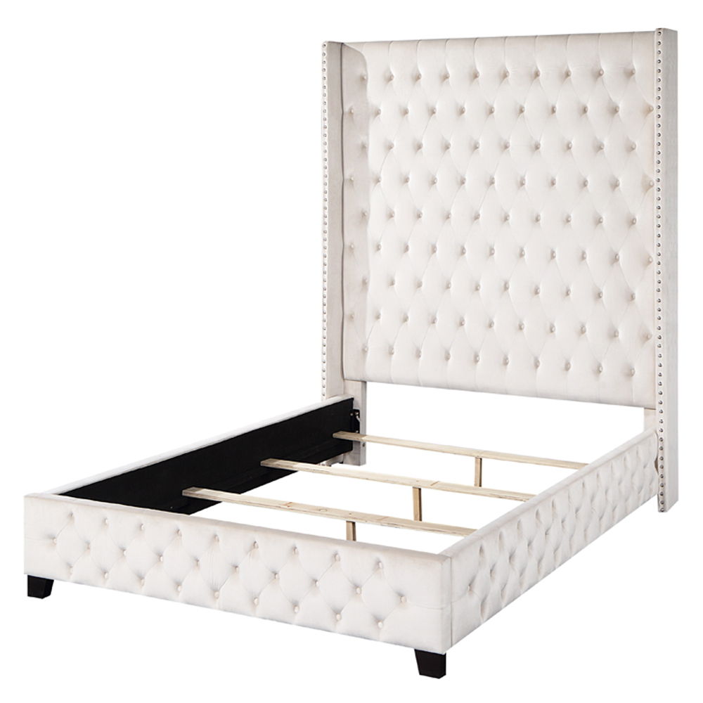 Fabrice - Bed