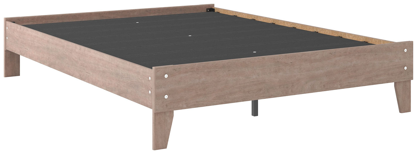 Flannia - Platform Bed